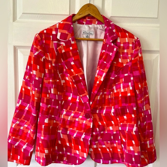 Kim Rogers Jackets & Blazers - Kim Rogers petite pink /coral color 🆕without tag 🏷️